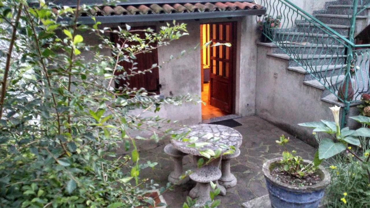 Casa Vacanze Dalia マローネ エクステリア 写真